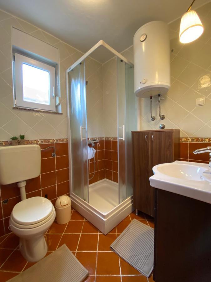 Apartment Lara Rab Town Eksteriør bilde